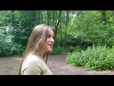 ❤️ Би Эвелина руу олон нийтийн газар овоолохыг санал болгосон! Тэр тийм гэж хэлсэн. Дараа нь би түүний өгзөг, аманд нь булцууг нь илбэв. Дараа нь тэр өөрөө уурлав. ❤️ Чанартай порно манайд ❌❤