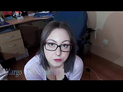 ❤️ Нүдний шилтэй тачаангуй охин камер дээр Шодойг гүн хөхөж байна ❤️ Чанартай порно манайд ❌❤